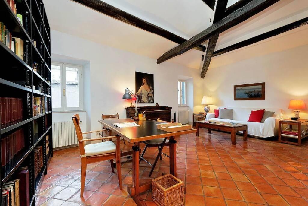 Trastevere Charming Loft | Romeloft Apartamento *